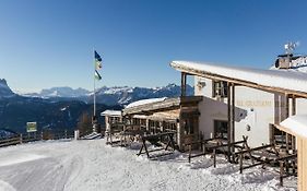 Rifugio Graziani Huette