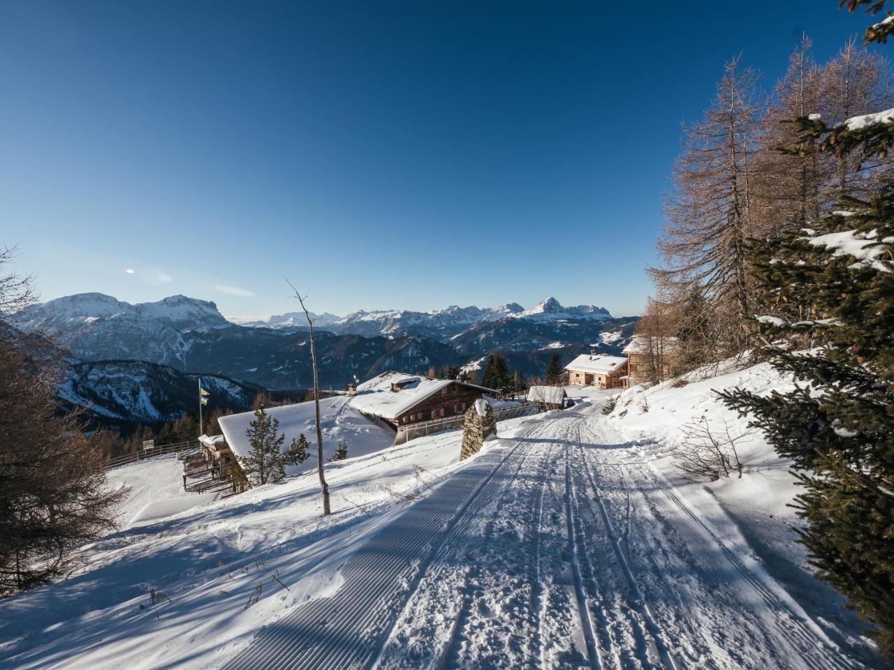 Rifugio Graziani Huette Hotel San Vigilio Di Marebbe Exterior photo